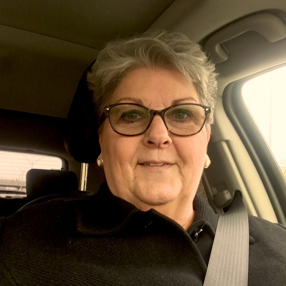 Meet your Posher, Jacqueline